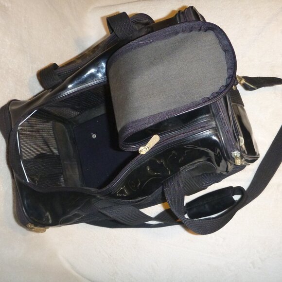 Sherpa's Original Travel Pet Carrier (M) - Picture 2 of 4